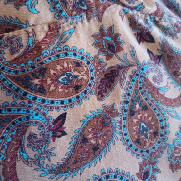 vibrant & soft, corduroy paisley pattered, vintage coat by Relativity - Picture 3 of 3